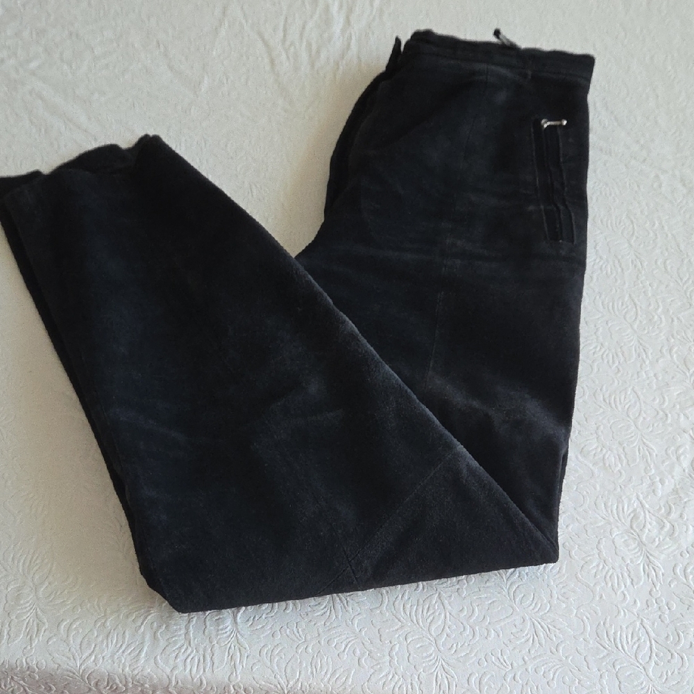 Black Suede Leather Women's Jean Style Pants